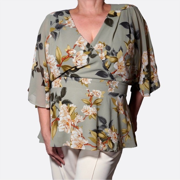 City Chic Tops - City Chic Romantic Sage Floral Kimono Wrap‎ Blouse Luxe Peplum Top Plus 2X XXL